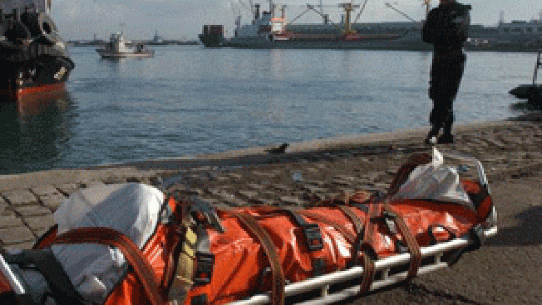 توقيف متابعين قضائيا حاولا الهروب مع الحراقة بعنابة