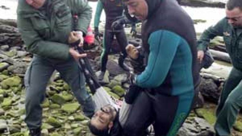 إجراءات استعجالية لإنقاذ جثث “الحراقة” من الرمي في البحر أو الحرق