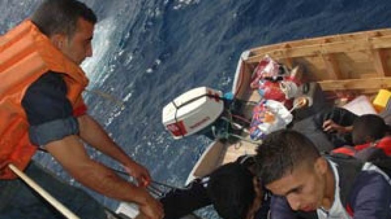 بحار‭ ‬من‭ ‬وهران‭ ‬متهم‭ ‬بالتحريض‭ ‬على‭ ‬‮”‬الحرڤة‮”‬‭ ‬