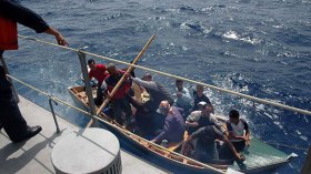 خفر السواحل الجزائري يحبط محاولة هجرة 17 مغربيا