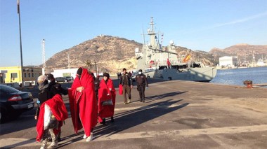 Over 60.000 Algerian Illegal Immigrants Demand Biometric Passports To Work In Europe