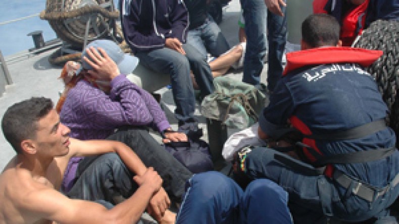 شاب ثري يقود عصابة لتهريب الحراڤة بينهم معوّقون ونساء في مستغانم