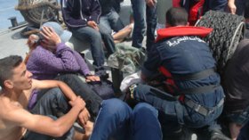 33 illegal immigrants, including six children rescued at sea east of Algeria