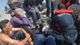 18 حراقا بينهم فتاتين في وهران دفعوا 80 مليونا للوصول إلى أوروبا