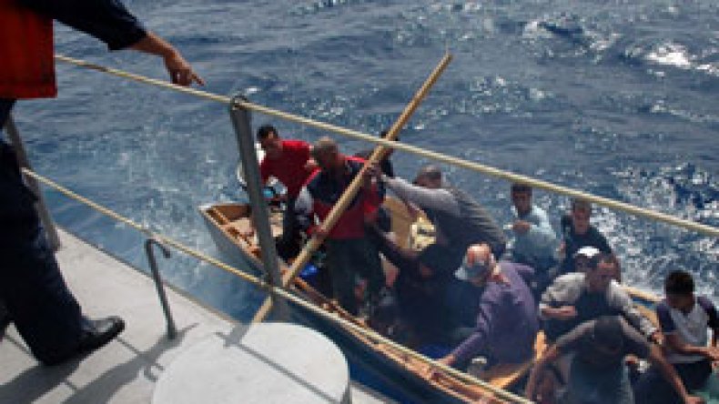 عسكري‭  ‬بميناء‭ ‬الجزائر‭ ‬يقود‭ ‬عصابة‭ ‬لتهريب‭ ‬البشر