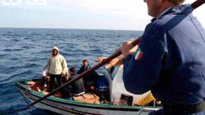 توقيف 5 حراڤة “عاصميين” بتلمسان