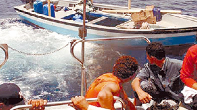 أنباء  عن  17  جثة  لـ  ” حراڤة ”  جزائريين  بمستشفى  الناظور  في  المغرب