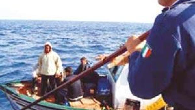 40 حراڤا انطلقوا على متن 4 قوارب من مستغانم نحو إسبانيا