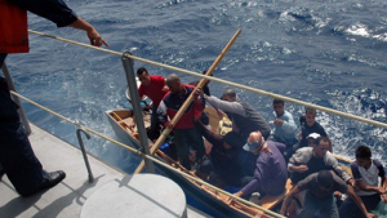 على خطى الحراقة إلى جزيرة سردينيا