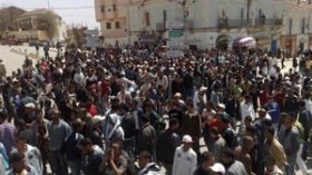Arrestation de 15 personnes à Tiaret : l’enterrement collectif de Harragas  se transforme en marche, avec des slogans de colère