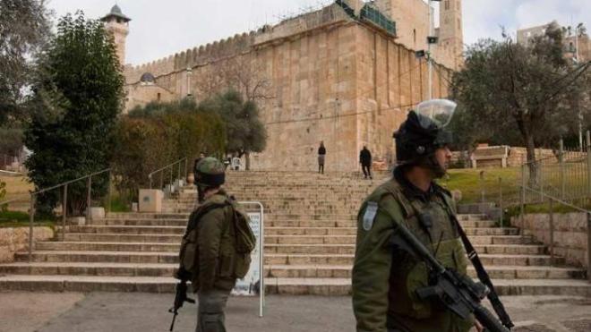 الاحتلال الإسرائيلي يغلق الحرم الإبراهيمي بحجة مكافحة كورونا