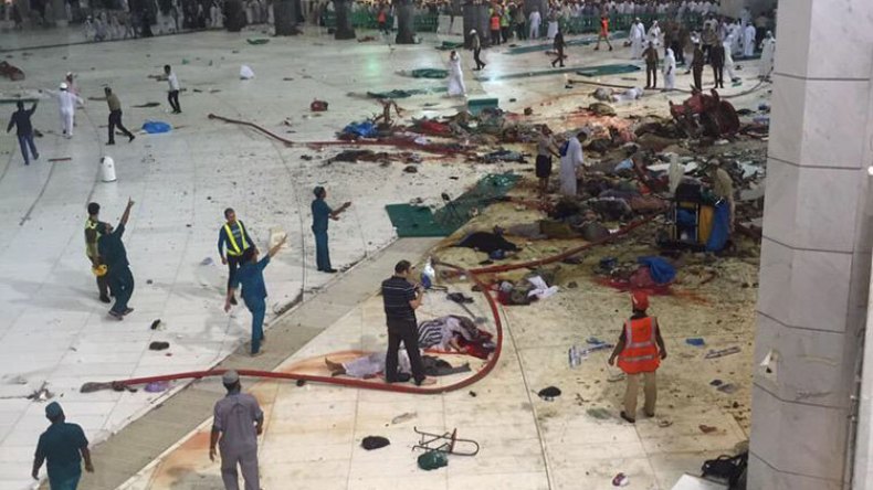 أكثر من 100 كارثة وقعت بين حريق وفيضان وتزاحم في الأماكن المقدسة عبر التاريخ