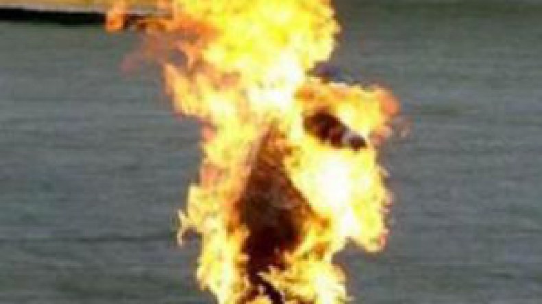 عون أمن يحاول الانتحار وحرق ابنته داخل مديرية بنك التنمية المحلية