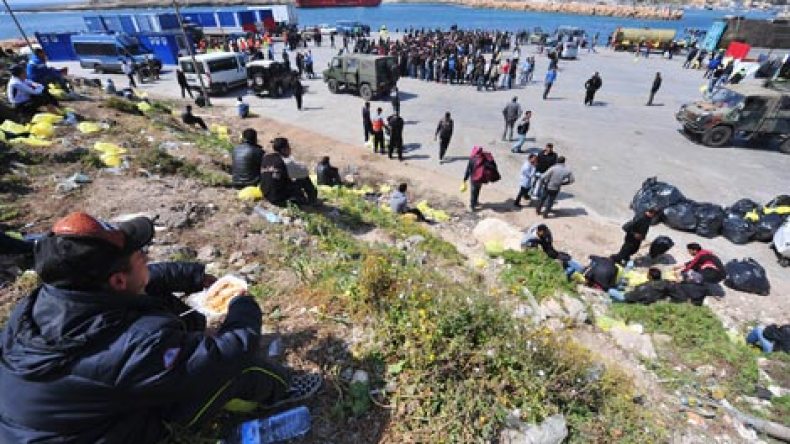 المغرب “يرمي” 86 ألف “حرّاق” نحو الجزائر خلال 6 سنوات