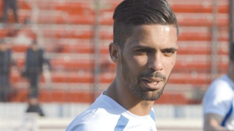 حروش يقترب من العودة إلى الشبيبة وتاكربوجت يقاطع