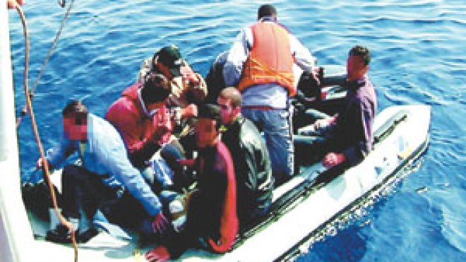 7‭ ‬حراقة‮ ‬شلفاوة‮ ‬تنتهي‮ ‬مغامرتهم‮ ‬في‮ ‬قبضة‮ ‬حراس‮ ‬السواحل‮ ‬بمستغانم