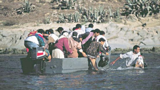 توقيف 20 “حراڤا” أبحروا سرا من شواطئ كريشتل في وهران