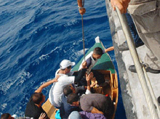 Seven illegal immigrants arrested west of Algeria