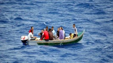 Les Garde-côtes déjouent une tentative de migration illégale de 560 individus