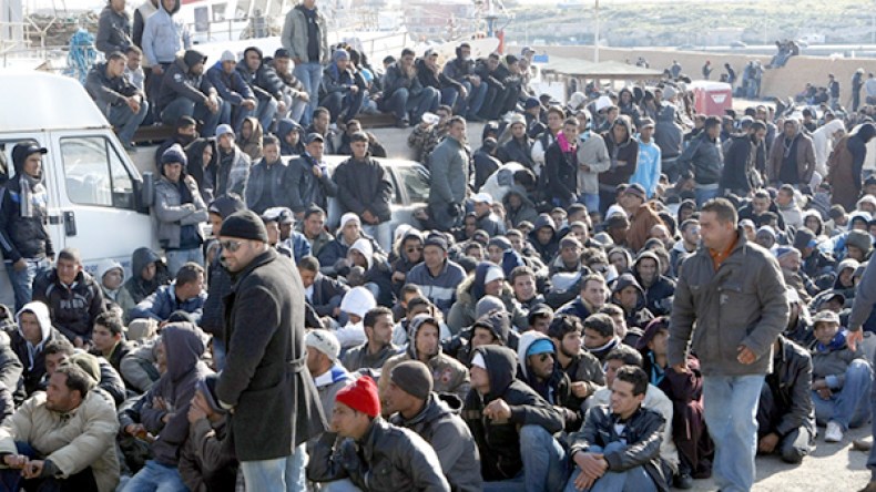 800 “حراق” جزائري وصولوا سردينا هذا العام