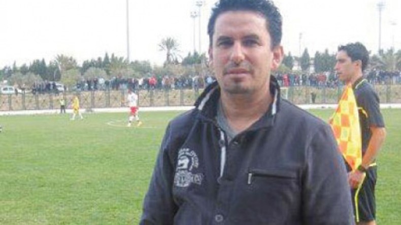 رئيس الأربعاء عماني يعتدي على رئيس نادي عين الفكرون