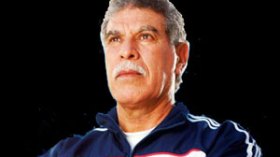 أزمة في المنتخب المصري وشحاتة يهدد بالاستقالة