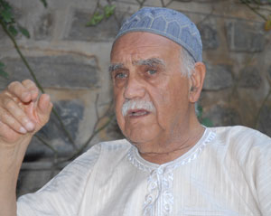 Former revolutionary figure Abdelkrim Hassani to Echourok: Iâ€™m ready to testify over the case of Amirouche