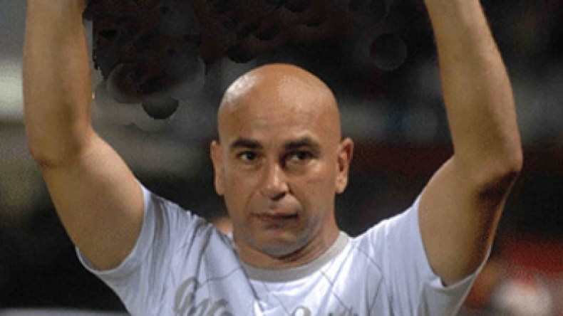 حسام حسن: الجزائر تنافس مصر نظريا فقط على بطاقة التأهل للمونديال