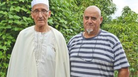 رئيس جمعية “منفيي التاريخ” يبحث عن أجداده في “كاليدونيا”