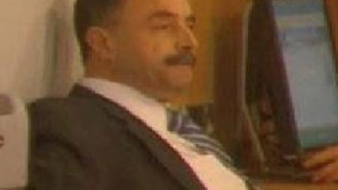 الدبلوماسي حساني يعود إلى فرنسا بعد زيارة الى الجزائر