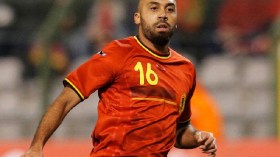 نجم رياضي بلجيكي يصوم تضامنا مع خطيبته المسلمة