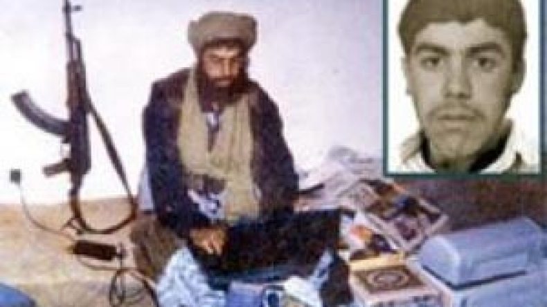 حسان‮ ‬حطاب‮ ‬يلتقي‮ ‬عائلته‮ “‬بمكان‮ ‬آمن‮”‬