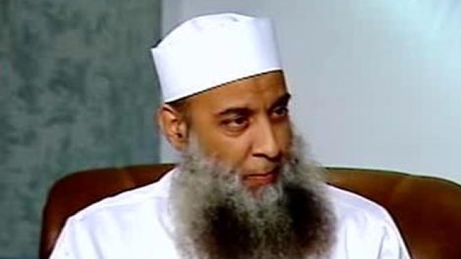 الداعية أبو إسحاق الحويني يفقد ساقه بسبب داء السكري