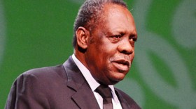 ‮”‬الصحافة‮” ‬تهدد حظوظ الجزائر في‮ ‬استضافة‮ “‬كان‮ ‬2017‮”‬