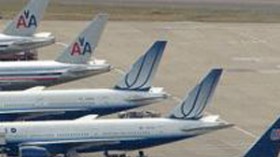 نشطاء “غرينبيس” يحتلون طائرة BA احتجاجاً على توسعة هيثرو