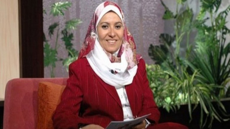 مقاضاة استشارية في العلاقات الأسرية بتهمة المجاهرة بالفسق!