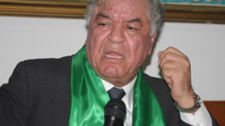 الجزائر لن تعتذر يا علاء مبارك ولا يوجد أحقر منك يامصطفى بكري””