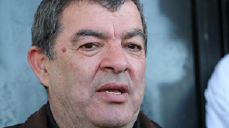 حناشي: “سطيف البطل لكننا نحن الأفضل”