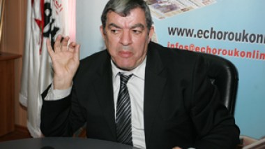 Moh Cherif Hennachi to Echourok : Saadane should be assisted by either Madjer or Trapatonni