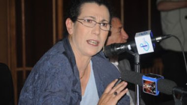 Hanoune : Ziari n’a pas à parler de dissolution du parlement