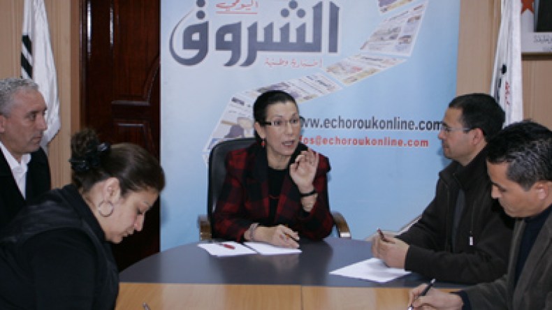 لويزة حنون في منتدى الشروق:بوتفليقة ليس بن علي ولامبارك وسعدي عميل لإسرائيل