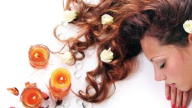 هكذا تتخلصين من رائحة شعرك الكريهة!