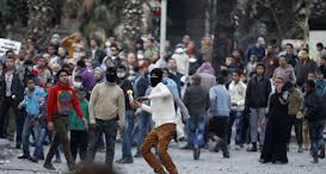 Heurts au Caire et à Alexandrie entre pro et anti-Morsi