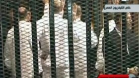 تأجيل محاكمة مرسي وقيادات آخرين في قضية التخابر لـ 6 ماي