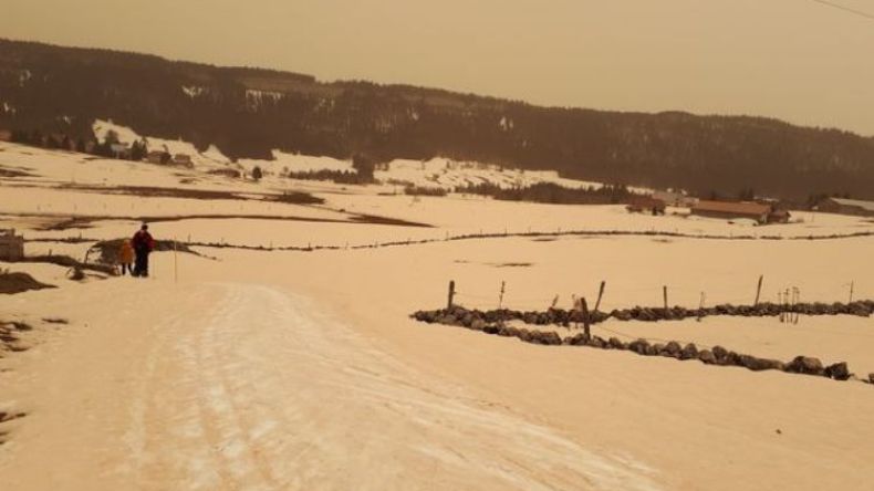 الرياح نقلت اشعاعات نووية من صحراء الجزائر إلى فرنسا