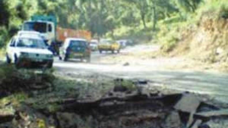 وفاة 5 مواطنين في انفجار قنبلة بجبل بوكحيل