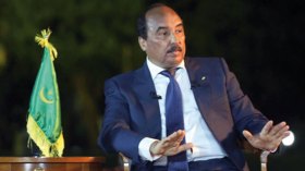 رئيس عربي يوقف نهائي السوبر!