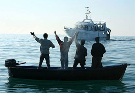 Les enfants envoyés dans des barques vers l'Europe : leurs parents veulent obtenir des aides