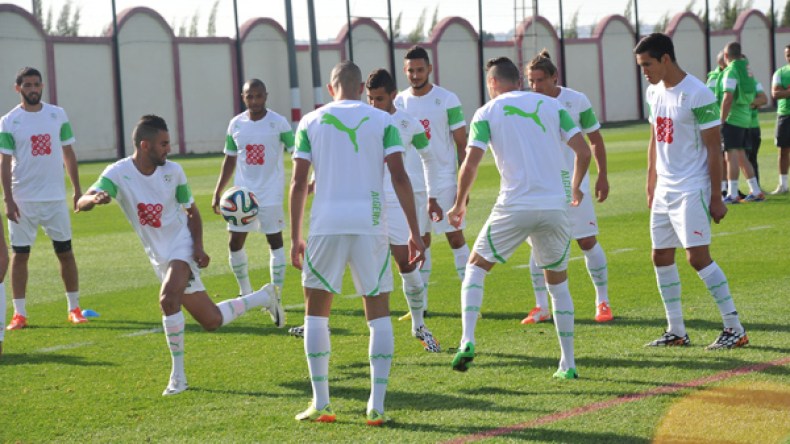 خاليلوزيتش راض على محرز وماندي وغيلاس وبراهيمي