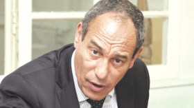 “أطالب بمحاكمة خليل وغول وسعداني وبلخادم وكل المتورطين في الفساد”